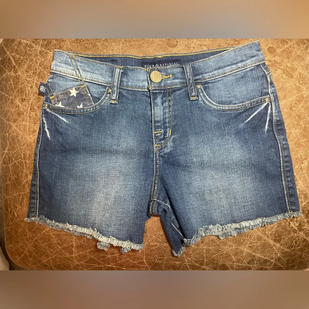 Rock & Republic Hula American Flag 4” Denim Shorts size 2 - Picture 2 of 8